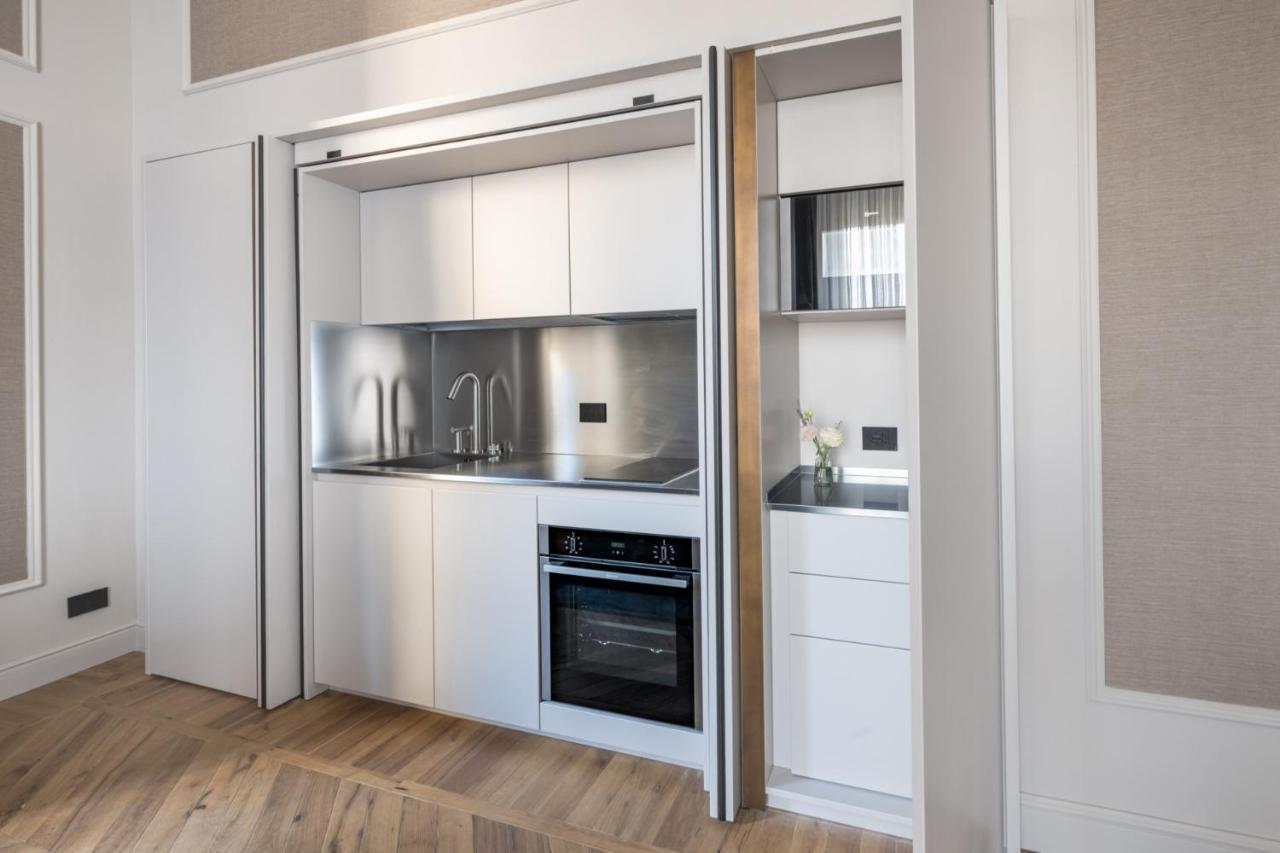 - Palazzo Signoria Luxury 8 *